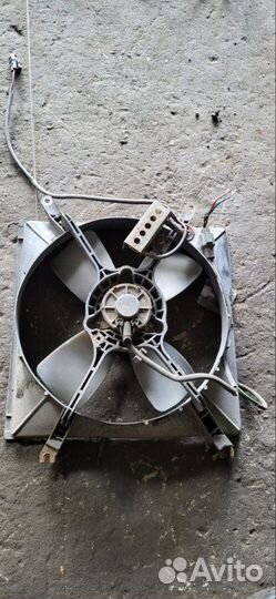 Вентилятор охлаждения Mitsubishi Space Runner