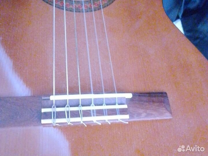 Классическая гитара yamaha c40