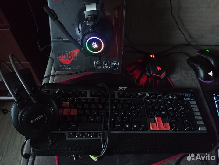 Игровые Комплекты клавиатура, мышка, наушники