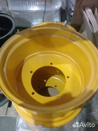 Диск 9х18 на технику JCB под шину 12.5/80-18