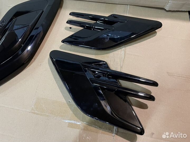 Молдинги на Range Rover Sport 2 L494