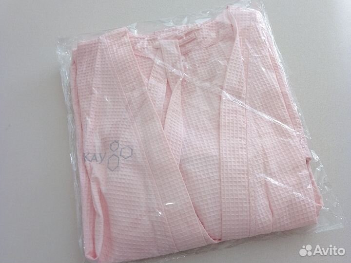 Щётка+очищение Mary Kay,халат Mary Kay