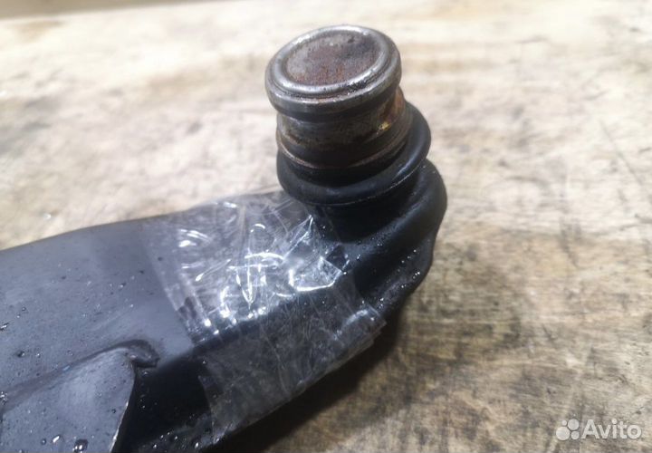 Рычаг Subaru Forester sg5 передний нижний