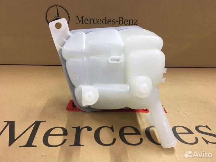 Расширительный бачок Mercedes W166