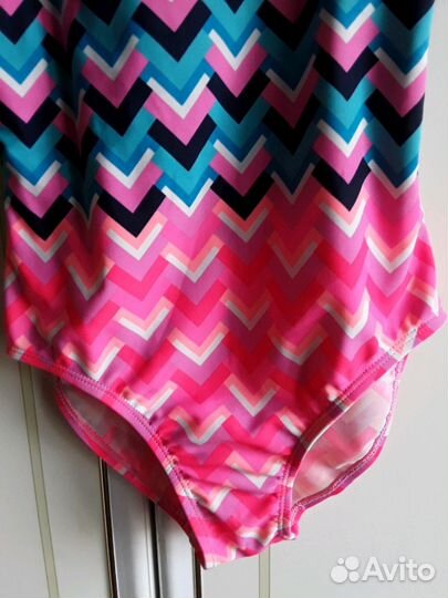 Купальник на девочку 8-9 лет Carter's