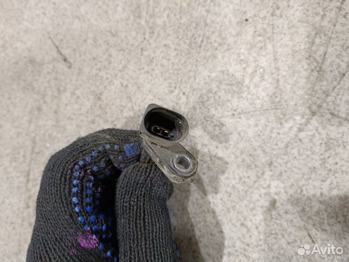 Передний правый датчик ABS для VW Passat CC