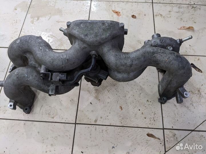 Впускной коллектор ej204