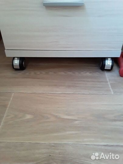 Тумба вместительная