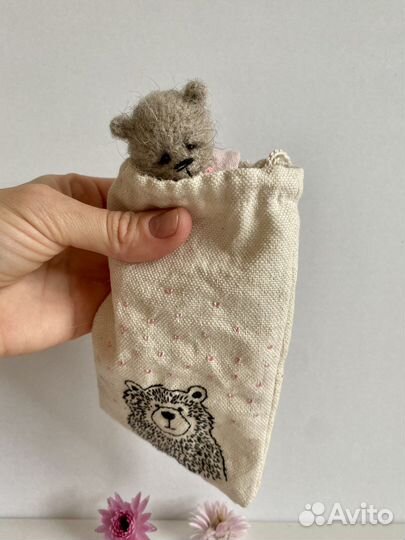 Мишка Тедди Лепесток вязаный в мешочке