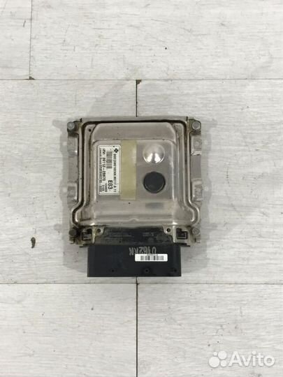 Блок управления двигателем hyundai solaris 1 1.6 м