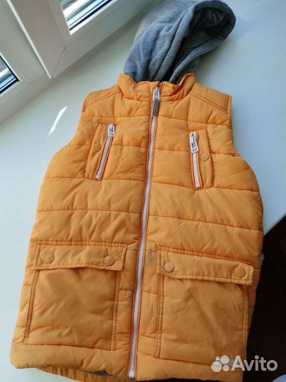 Жилетка для мальчика школьная 134 140