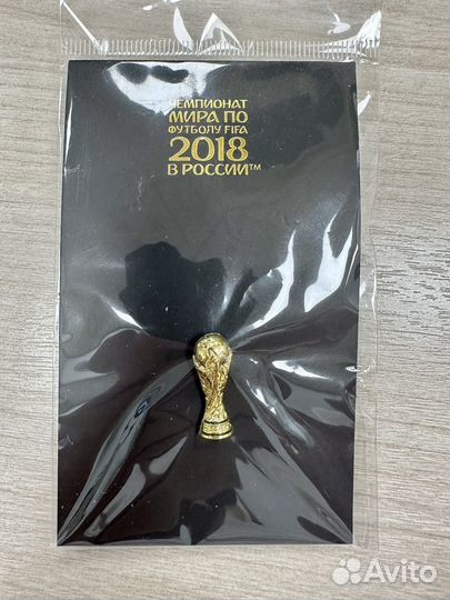 Значок Чемпионат мира по футболу фифа 2018