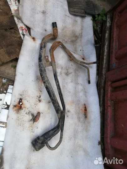 Заливная горловина бензобака Джили Эмгранд EC-7