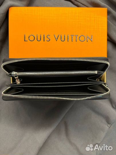 Louis Vuitton портмоне оригинал