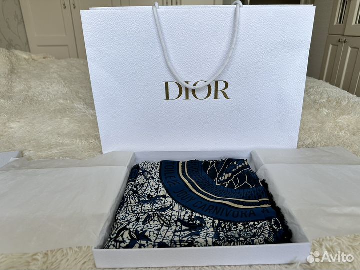 Шелковый платок dior