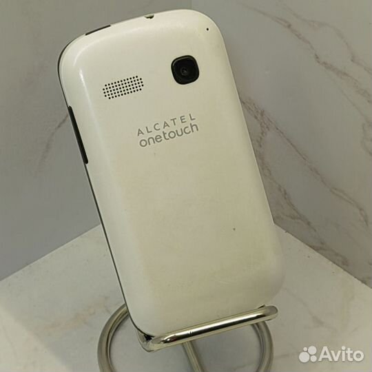 Alcatel ONETOUCH POP C2 4032D, 4 ГБ