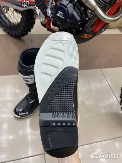 Мотоботы Gaerne sg 10