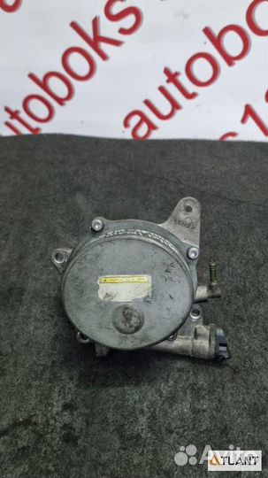 Вакуумный насос тормозной системы KIA carnival