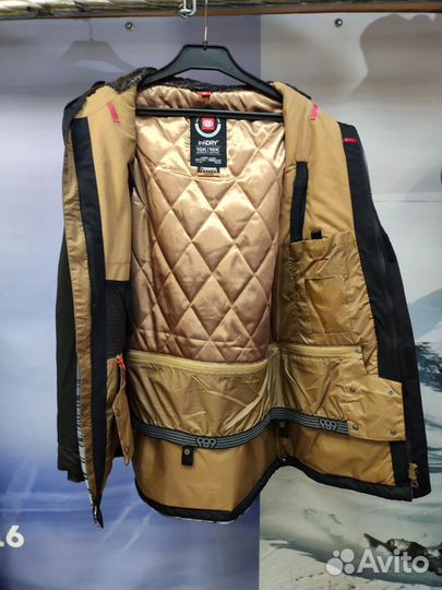 Куртка для сноуборда 686 authentic