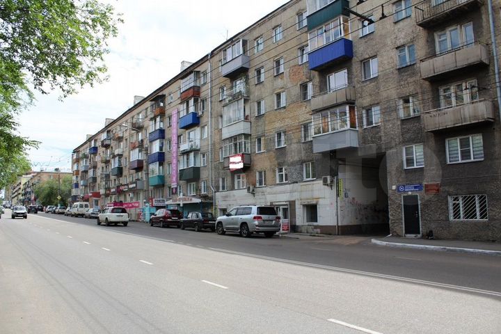 2-к. квартира, 42 м², 3/5 эт.