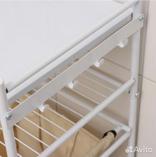 Стеллаж в ванную с корзиной новый