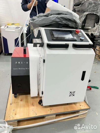Аппарат лазерной чистки резка сварка