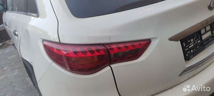 Infiniti FX37 в разборе