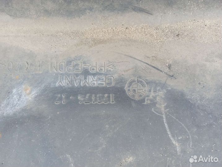 Bmw 5 f10 М пакет дифузор задниго бпмпера оригинал