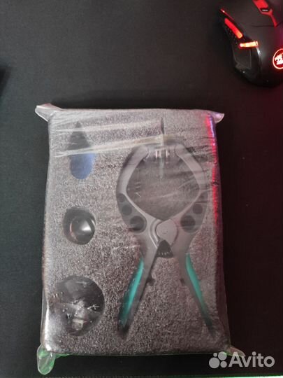 Плоскогубцы#присоска#разборка телефонов#планшетов