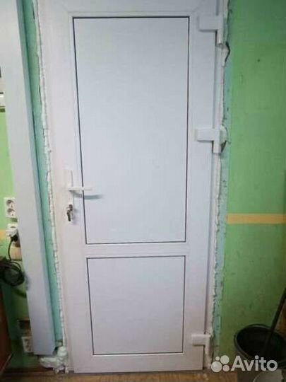 Пластиковые двери