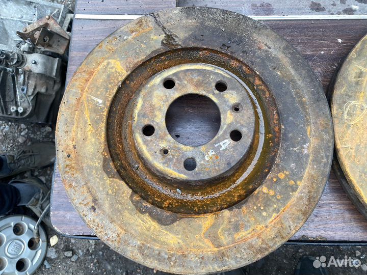 Диски тормозные передние Audi A8 D3 4E