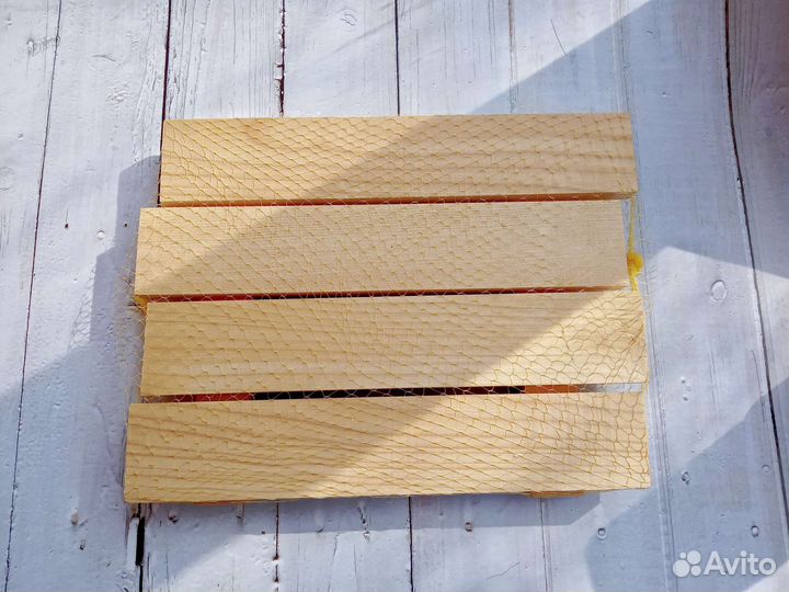 Панно из дерева