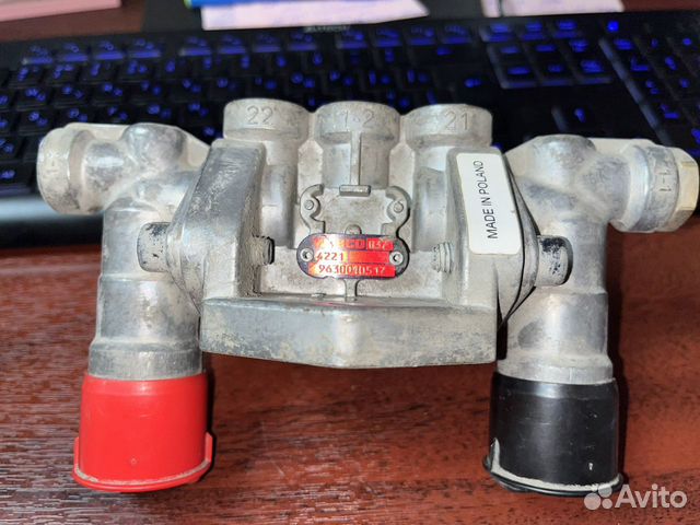 Кран аварийного растормаживания Wabco