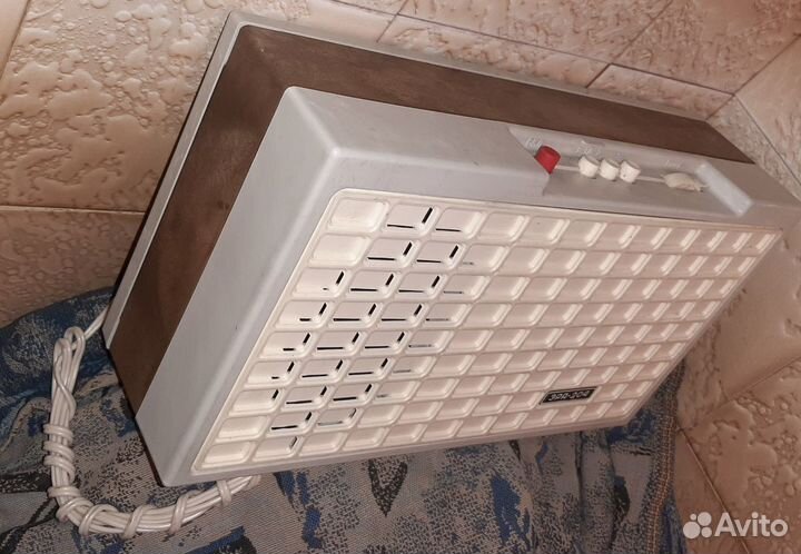 Приемник трёхпрограммный Эра-204,СССР