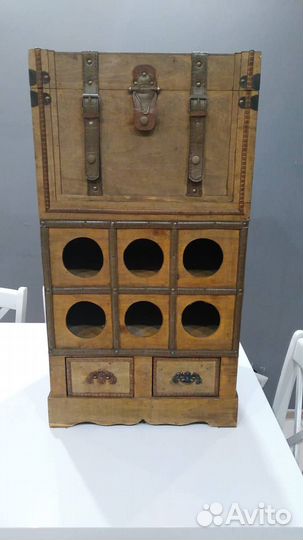 Сундук для хранения вина