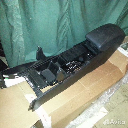 Подлокотник в сборе для Hyundai Sonata YF