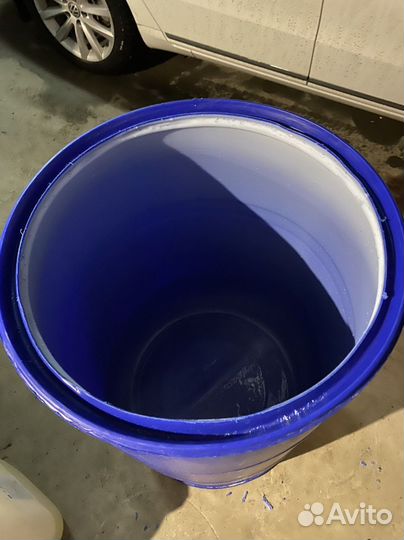 Пластиковая бочка 227 л