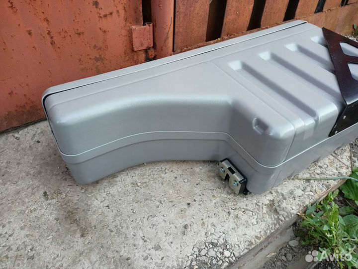 Бокс в кузов пикапа