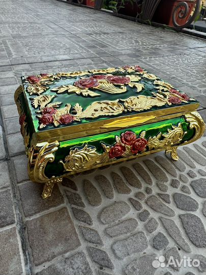 Шкатулка для украшений