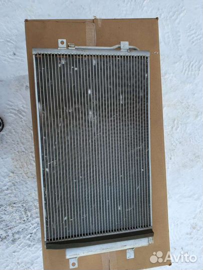 Гранта Калина Датцун радиатор кондиционера 619895