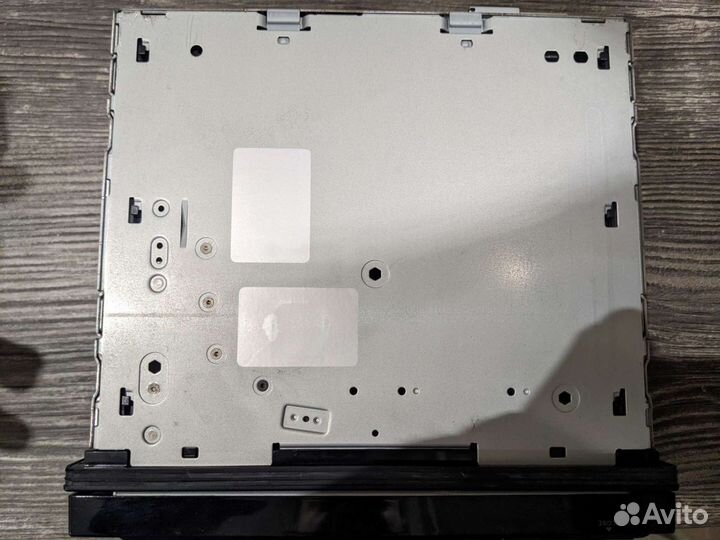 Магнитола Gathers VXM-152VFi