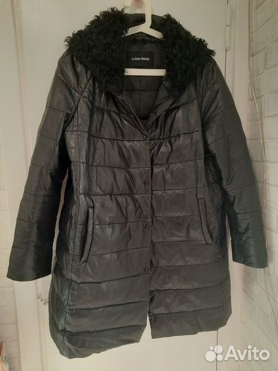 Пуховик Снежная королева 50р