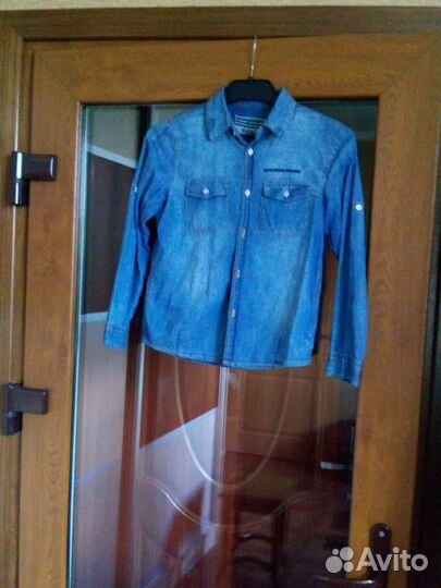 Джинсовая рубашка