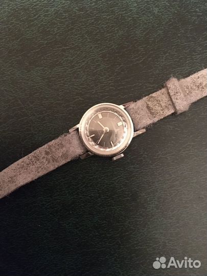 Старинные Часы