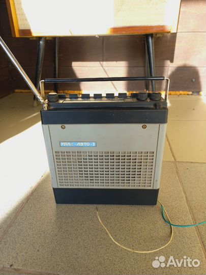 Радиоприемник Урал-авто СССР