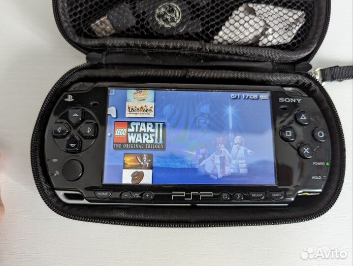 Sony PSP прошитая 36 игр