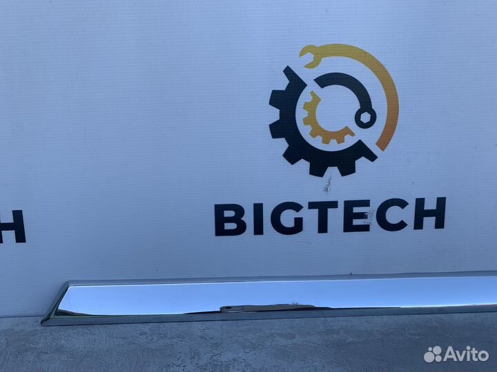 Молдинг задней левой двери A2047300380