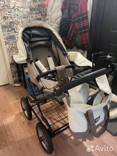 Коляска детская Riko Basic Bella 2 в 1