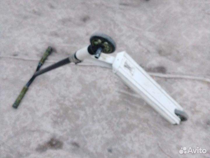 Трюковой самокат