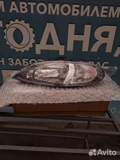 Левая передняя фара Шевролет Лачети